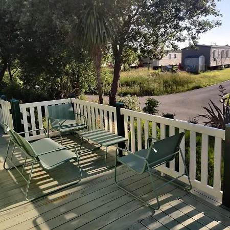 Maggie's Garden Retreat